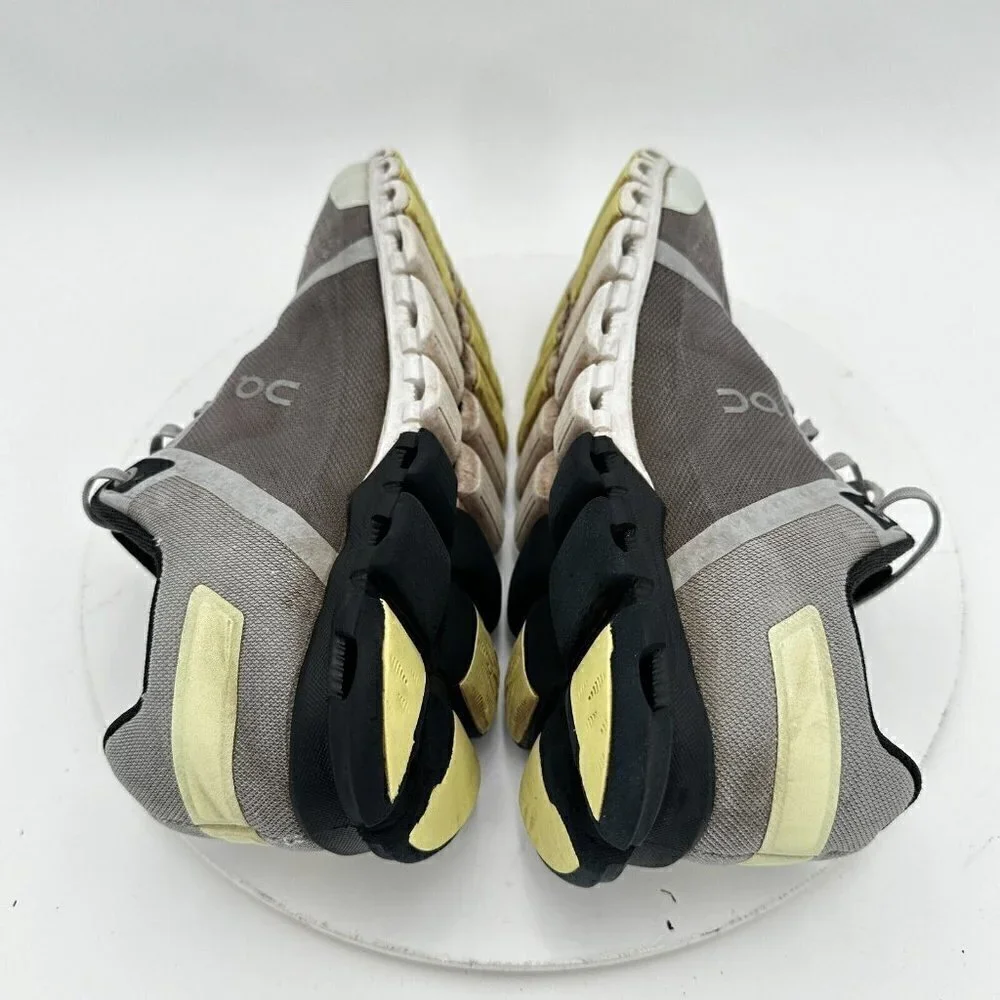 On Cloudflow 3 Swiss Engineering Men Size 9 35.99235 Alloy Magnet Running Shoes